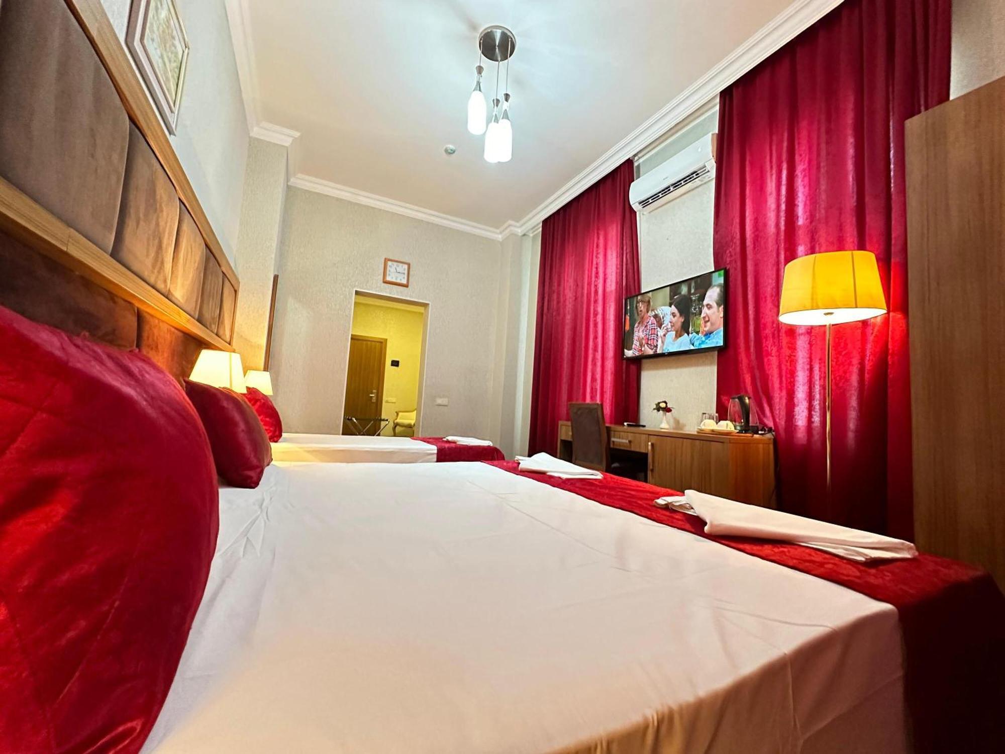 Turkiye Hotel Baku Room photo